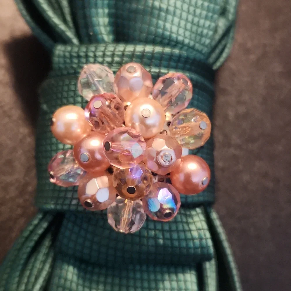 Necktie Necklace - Picture 4 of 6